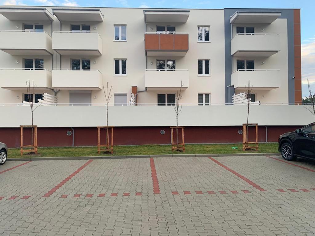 Apartament - Brzeska For You Lubiń 外观 照片