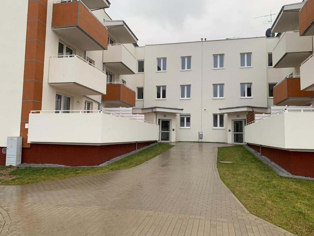 Apartament - Brzeska For You Lubiń 外观 照片